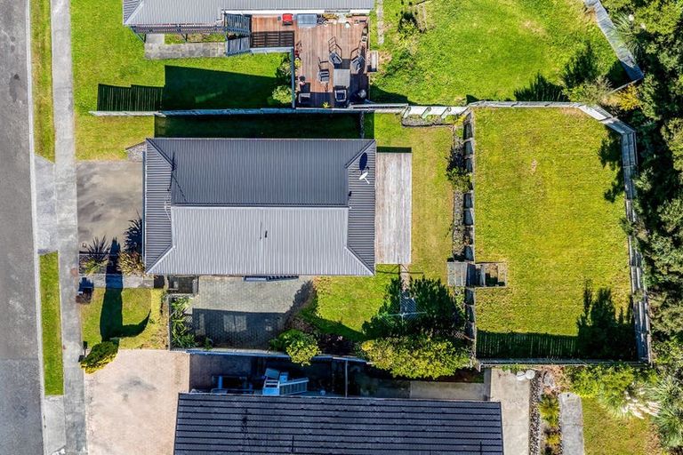 Photo of property in 58 Albatross Close, Whitby, Porirua, 5024