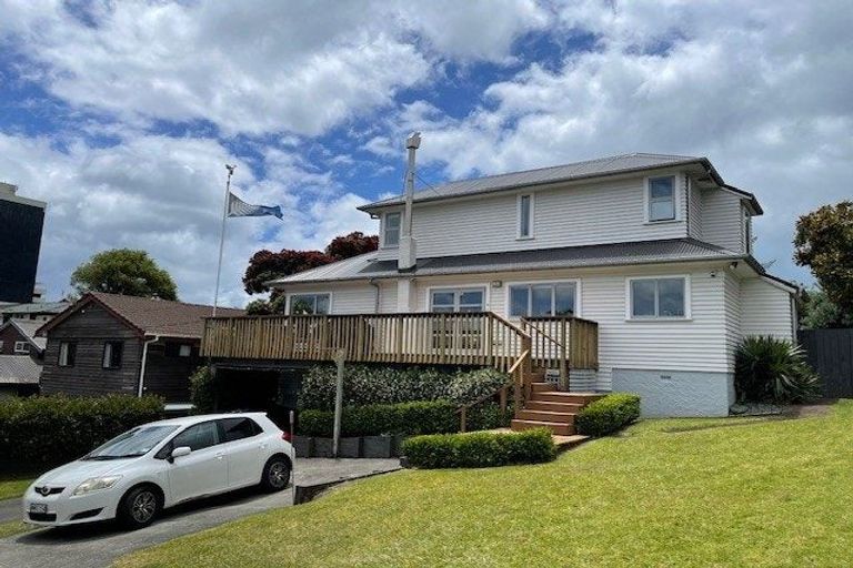 Photo of property in 20 Bracken Avenue, Takapuna, Auckland, 0622