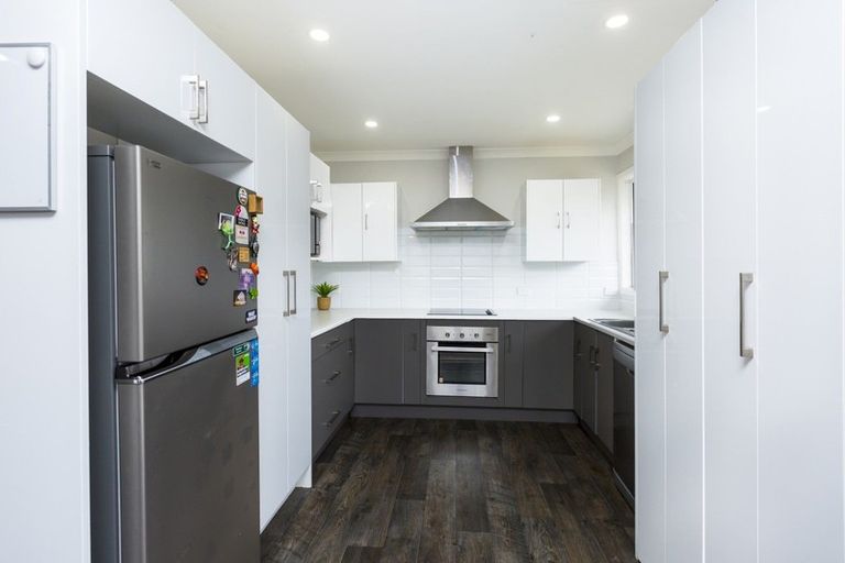 Photo of property in 32 Tawai Street, Trentham, Upper Hutt, 5018