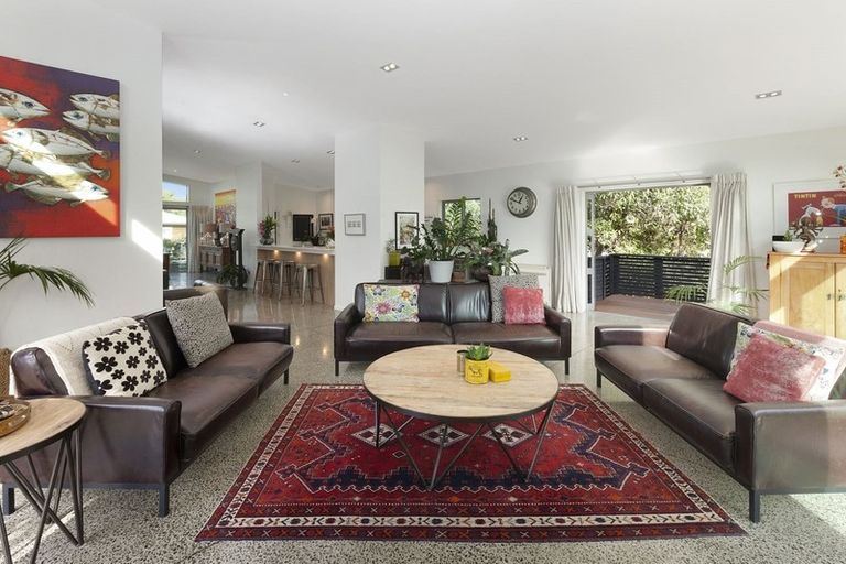 Photo of property in 19 Hadlow Place, Burnside, Christchurch, 8041