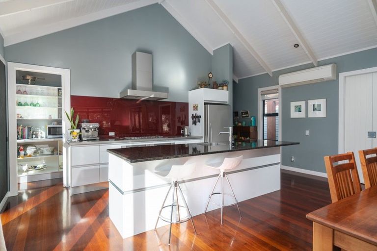 Photo of property in 3 Chestnut Grove, Acacia Bay, Taupo, 3385