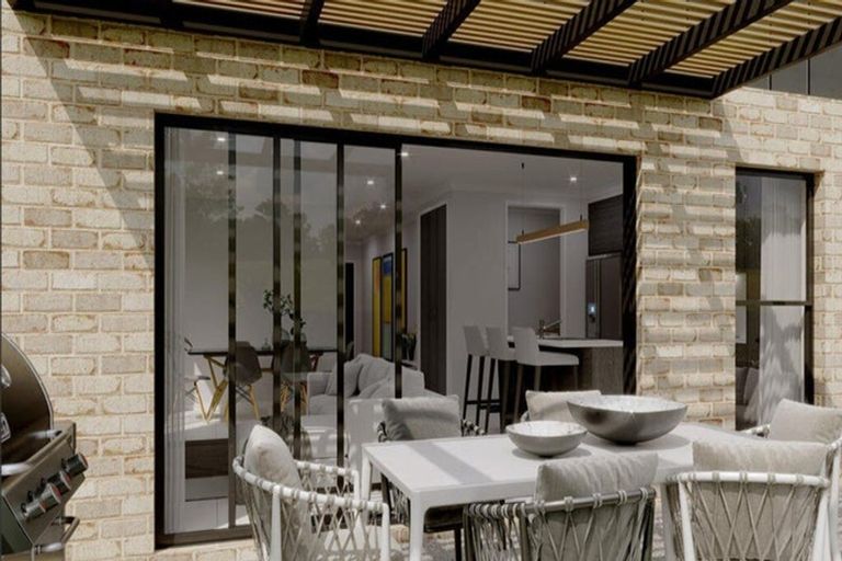 Photo of property in 5 Uatoto Road, Clarks Beach, 2122