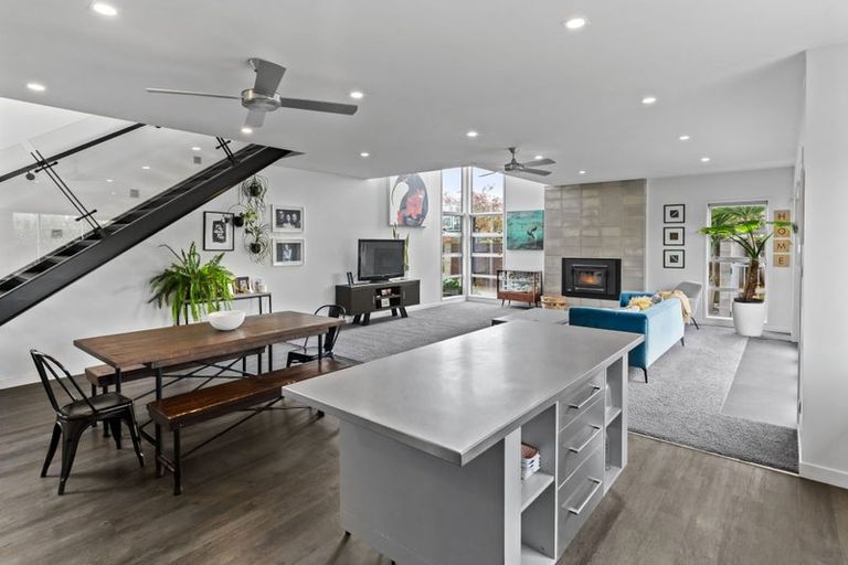 Photo of property in 24 Okarito Avenue, Levin, 5510