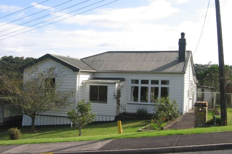 Photo of property in 19 Radiata Lane, Chatswood, Auckland, 0626