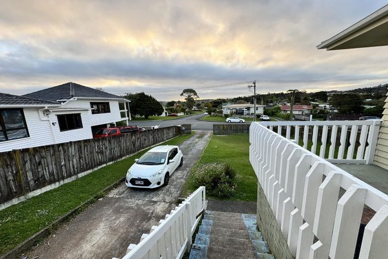 Photo of property in 183 Rathgar Road, Henderson, Auckland, 0610