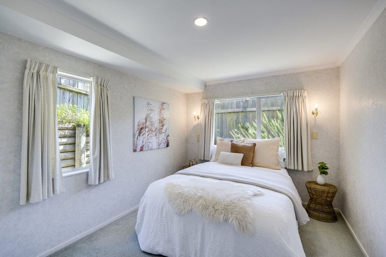 Photo of property in 76b Churchill Drive, Taradale, Napier, 4112