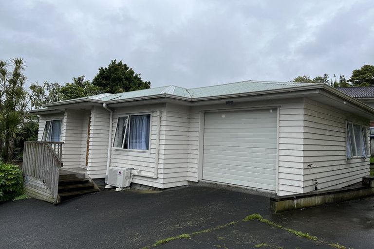 Photo of property in 17 Hamilton Place, Glenfield, Auckland, 0629