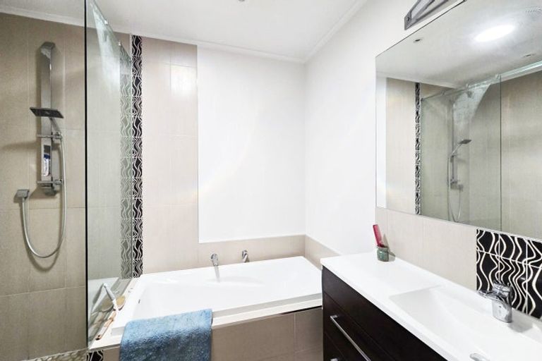 Photo of property in 9c Charles Street, Westshore, Napier, 4110