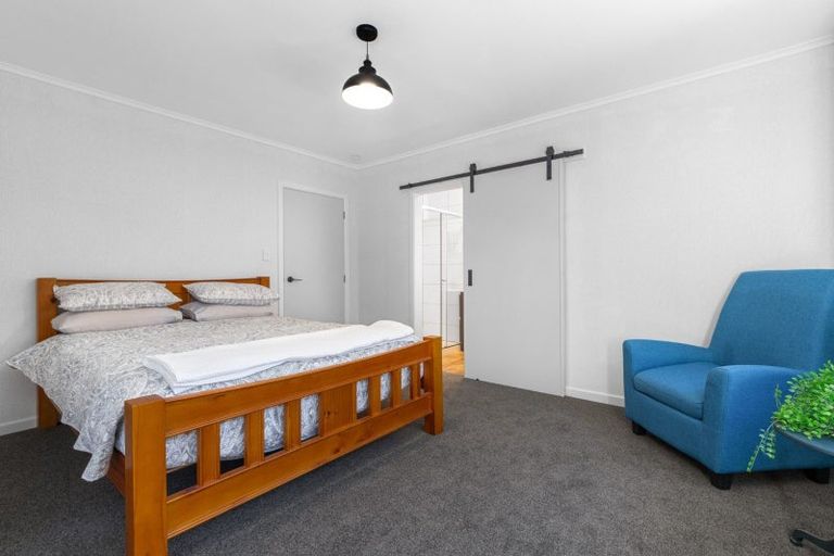 Photo of property in 21 Cameron Road, Te Puke, 3119