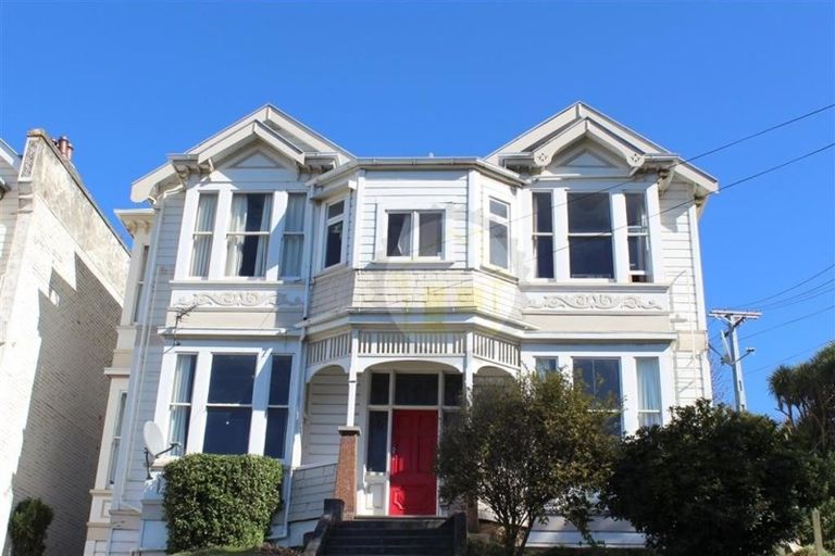 Photo of property in 1 Phillips Street, Kensington, Dunedin, 9011