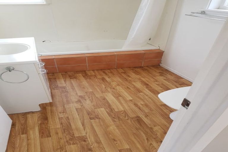 Photo of property in 44c Swaffield Road, Papatoetoe, Auckland, 2025