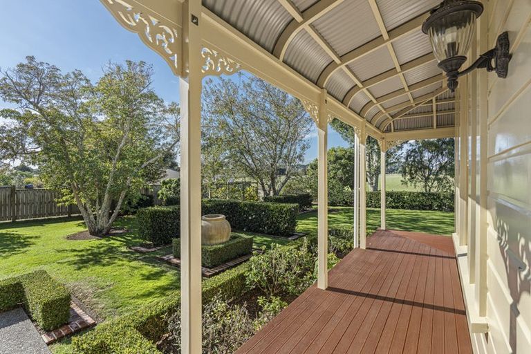 Photo of property in 137 Egmont Road, Hillsborough, New Plymouth, 4372