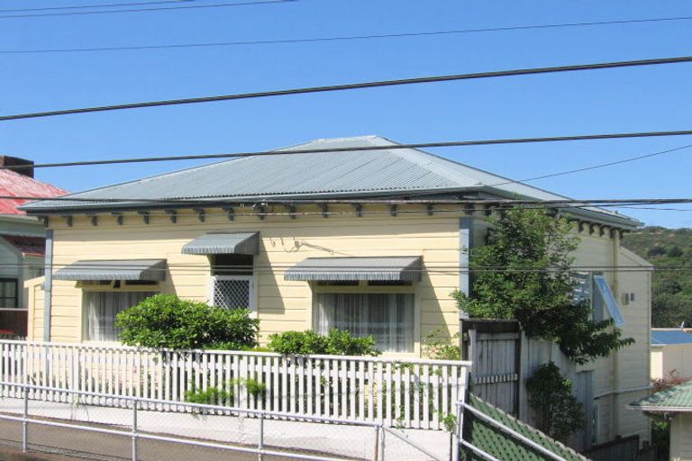 Photo of property in 139 Wallace Street, Mount Cook, Wellington, 6021