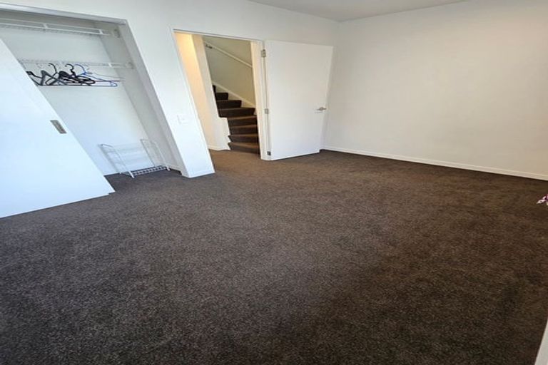 Photo of property in 9/24 Princess Terrace, Newtown, Wellington, 6021