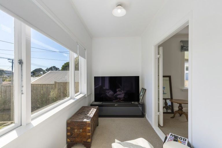 Photo of property in 47 Gaine Street, New Plymouth, 4310
