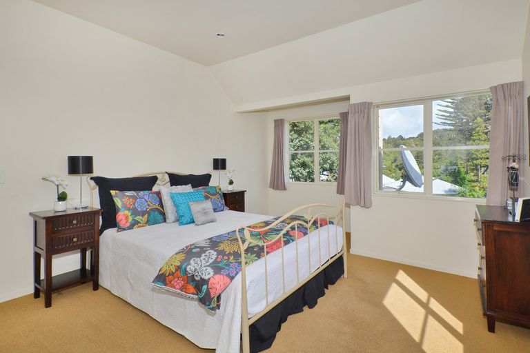 Photo of property in 3a Kent Road, Regent, Whangarei, 0112