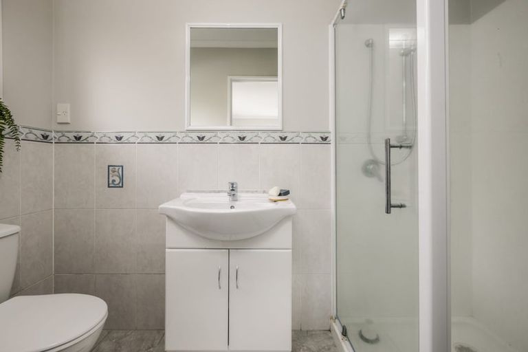 Photo of property in 94c Palmers Road, Clendon Park, Auckland, 2103