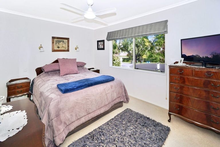 Photo of property in 14 Muir Place, Te Puke, 3119