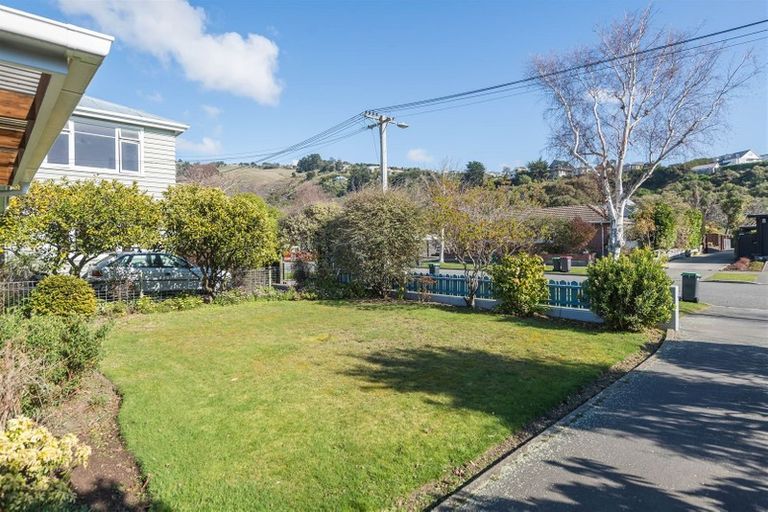 Photo of property in 2/21 Wakatu Avenue, Moncks Bay, Christchurch, 8081