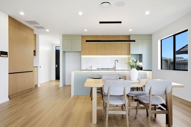Photo of property in 8 Thomason Crescent, Pokeno, 2402