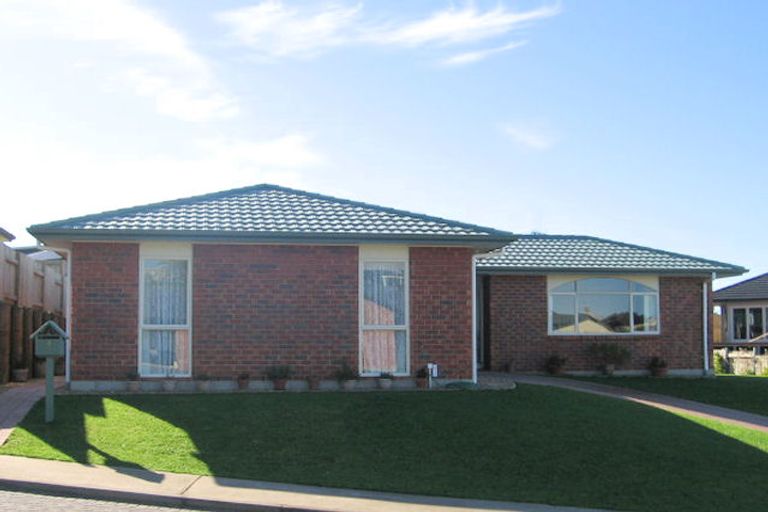 Photo of property in 4 Millennium Heights, Flagstaff, Hamilton, 3210