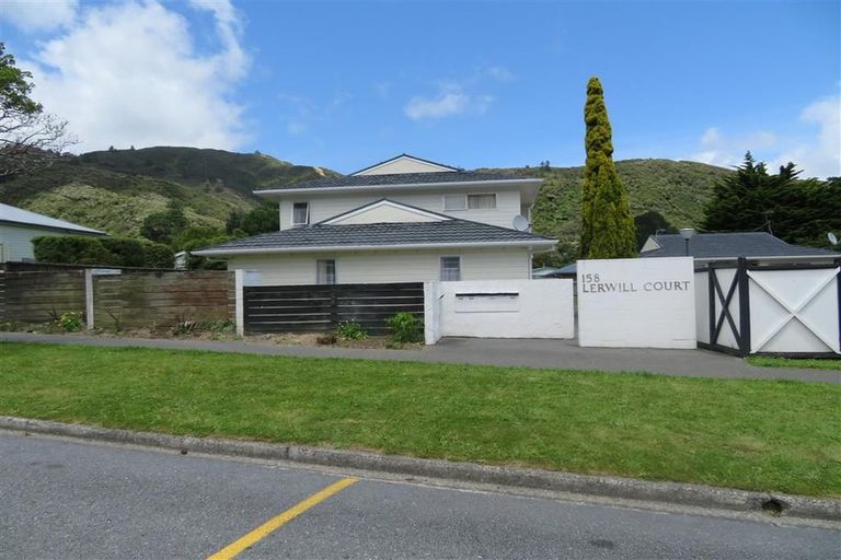 Photo of property in 11/158 Rata Street, Naenae, Lower Hutt, 5011