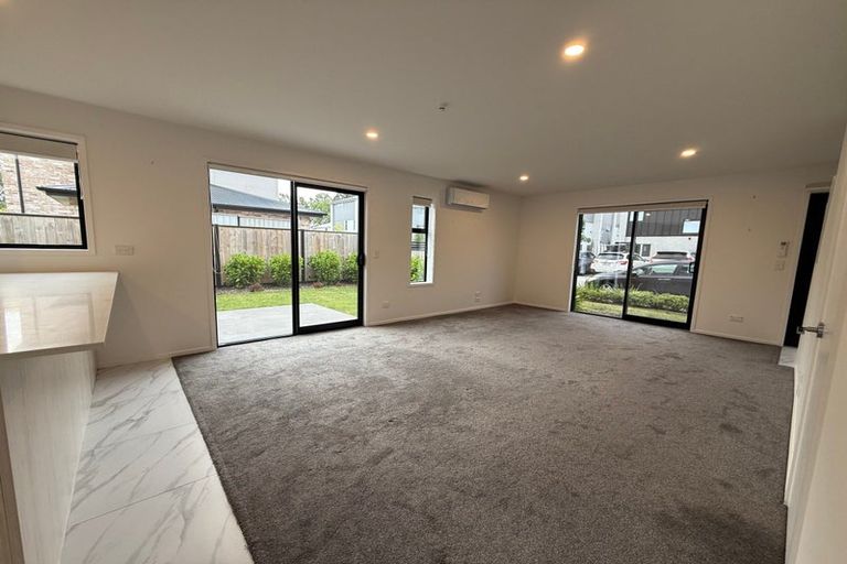 Photo of property in 54 Mohua Lane, Upper Riccarton, Christchurch, 8041