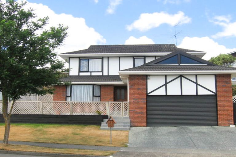 Photo of property in 26 Clearwater Terrace, Brown Owl, Upper Hutt, 5018