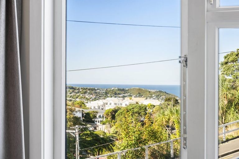 Photo of property in 46 Fortunatus Street, Brooklyn, Wellington, 6021