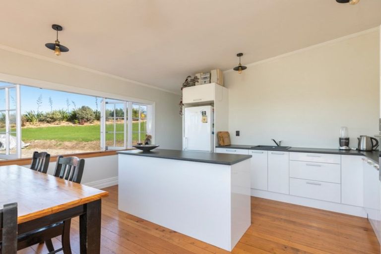 Photo of property in 14 Syd Smith Road, Oruawharo, Wellsford, 0975