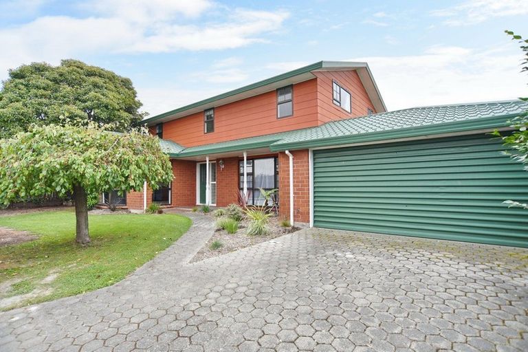 Photo of property in 106 Blackett Street, Rangiora, 7400