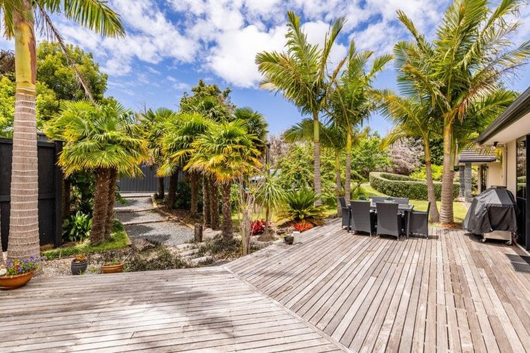 Photo of property in 2 Pickmere Lane, Kerikeri, 0230