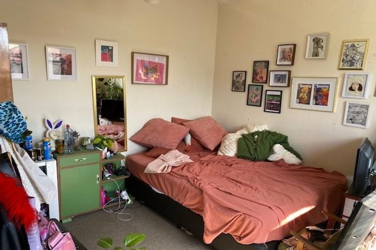 Photo of property in 1/27 Brougham Street, Mount Victoria, Wellington, 6011