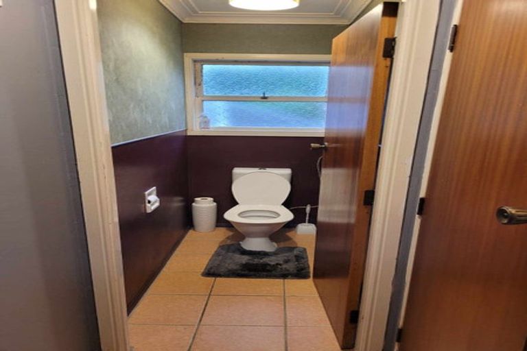 Photo of property in 4 Fleur Avenue, Pakuranga Heights, Auckland, 2010