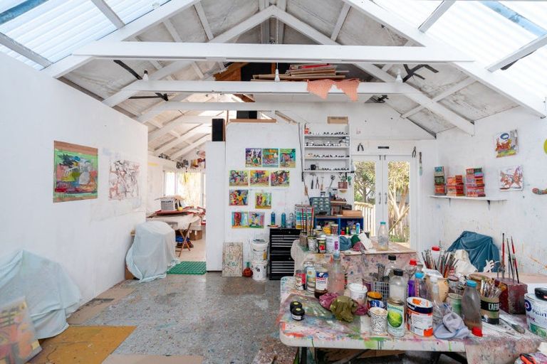 Photo of property in 62 Pirie Street, Mount Victoria, Wellington, 6011