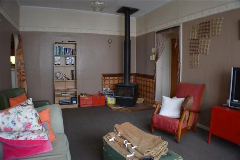 Photo of property in 75 Richmond Street, Petone, Lower Hutt, 5012