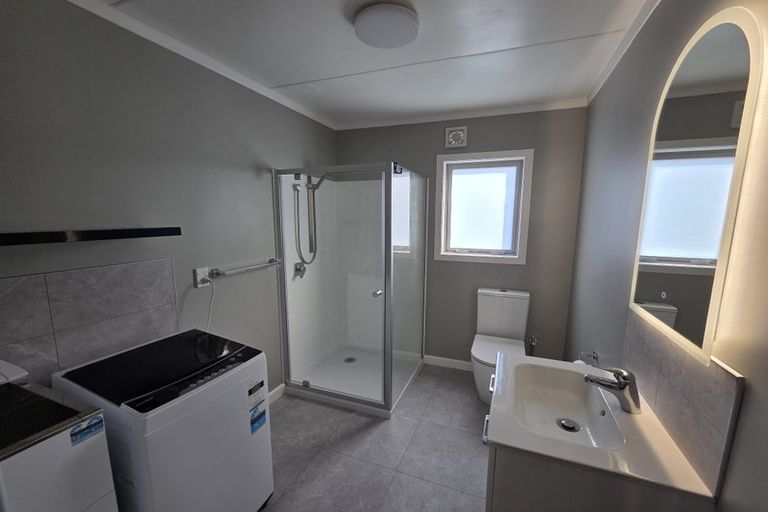 Photo of property in 10a Amos Way, Kingston, Wellington, 6021