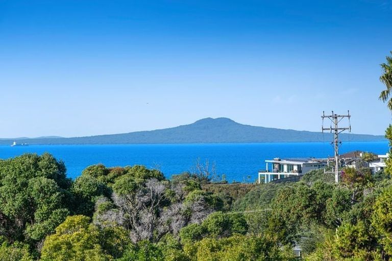 Photo of property in 33 Everard Avenue, Army Bay, Whangaparaoa, 0930