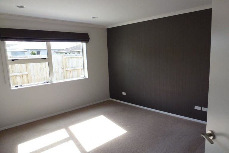 Photo of property in 12 Oxford Street, Hokowhitu, Palmerston North, 4410