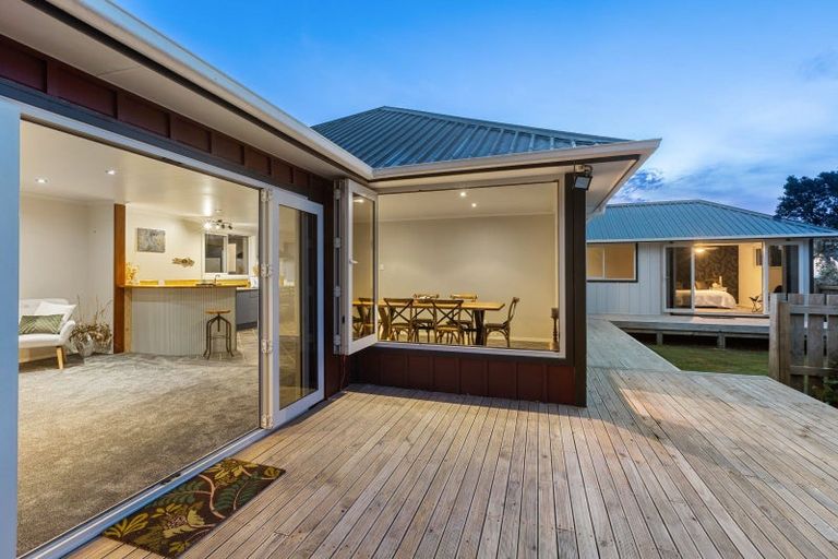 Photo of property in 53a Lismore Street, Merrilands, New Plymouth, 4312