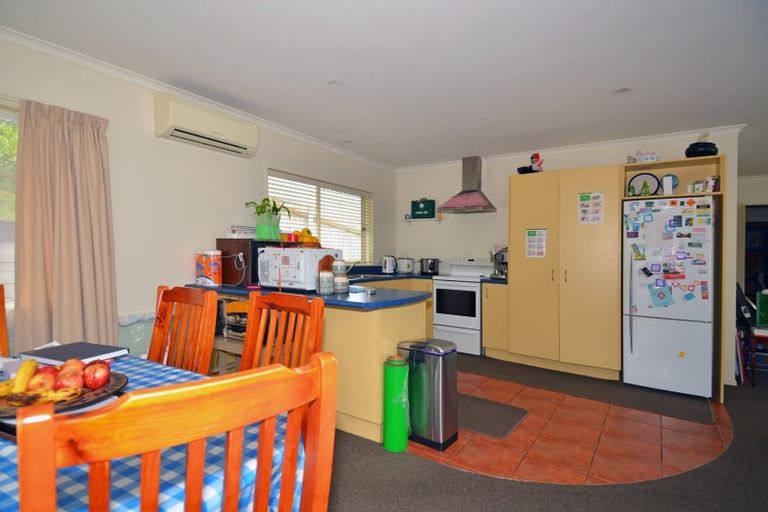 Photo of property in 14 Lorna Irene Drive, Raumati South, Paraparaumu, 5032