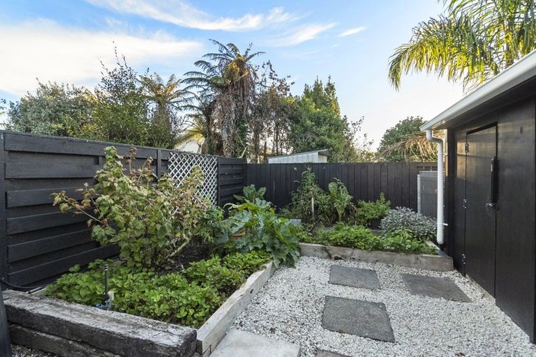 Photo of property in 38 Clements Crescent, Queenwood, Hamilton, 3210