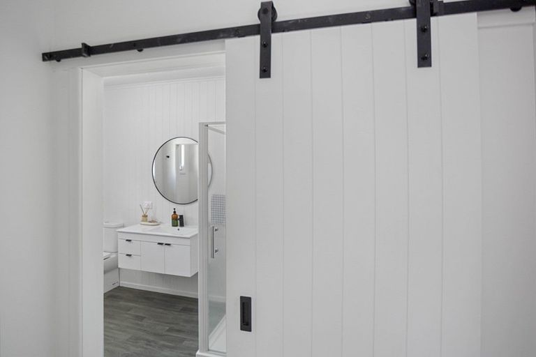 Photo of property in 104a Brunton Crescent, Thames, 3500