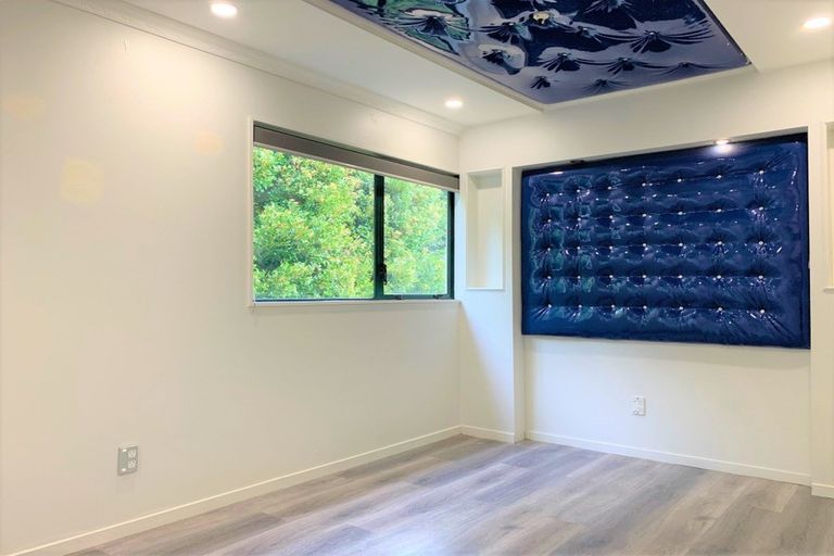 Photo of property in 29 Goodwood Drive, Goodwood Heights, Auckland, 2105