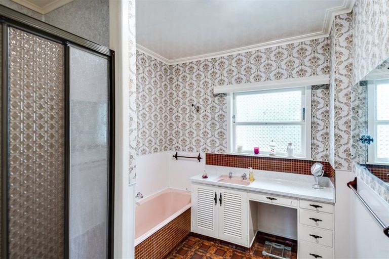 Photo of property in 26 Veronica Avenue, Marewa, Napier, 4110