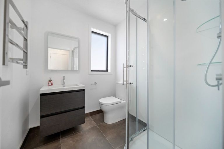 Photo of property in 21 Bannister Street, Jacks Point, Queenstown, 9371