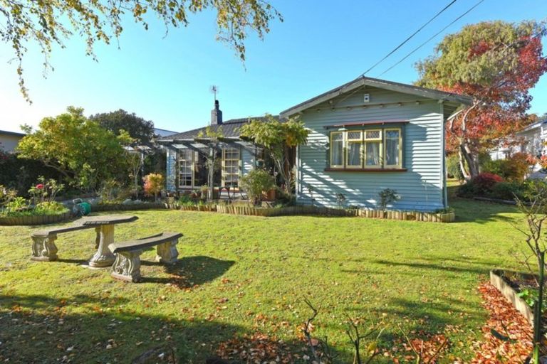 Photo of property in 4 Pempsey Street, Silverstream, Upper Hutt, 5019
