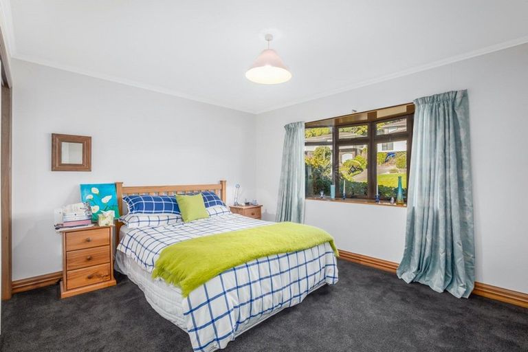 Photo of property in 17 Bosun Terrace, Whitby, Porirua, 5024