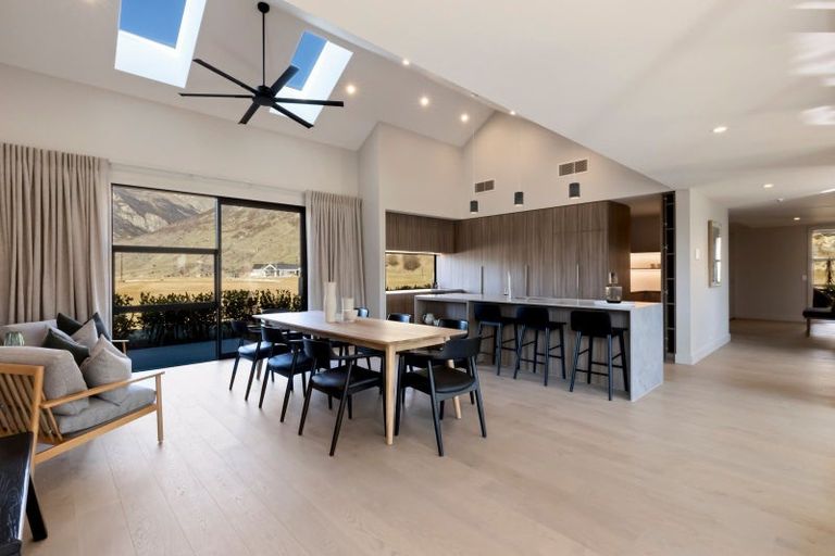 Photo of property in Kawarau Heights, 71 Kawarau Heights Boulevard, Lake Hayes, Queenstown, 9304