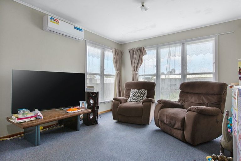 Photo of property in 39-41 Westmeath Street, Waitangirua, Porirua, 5024
